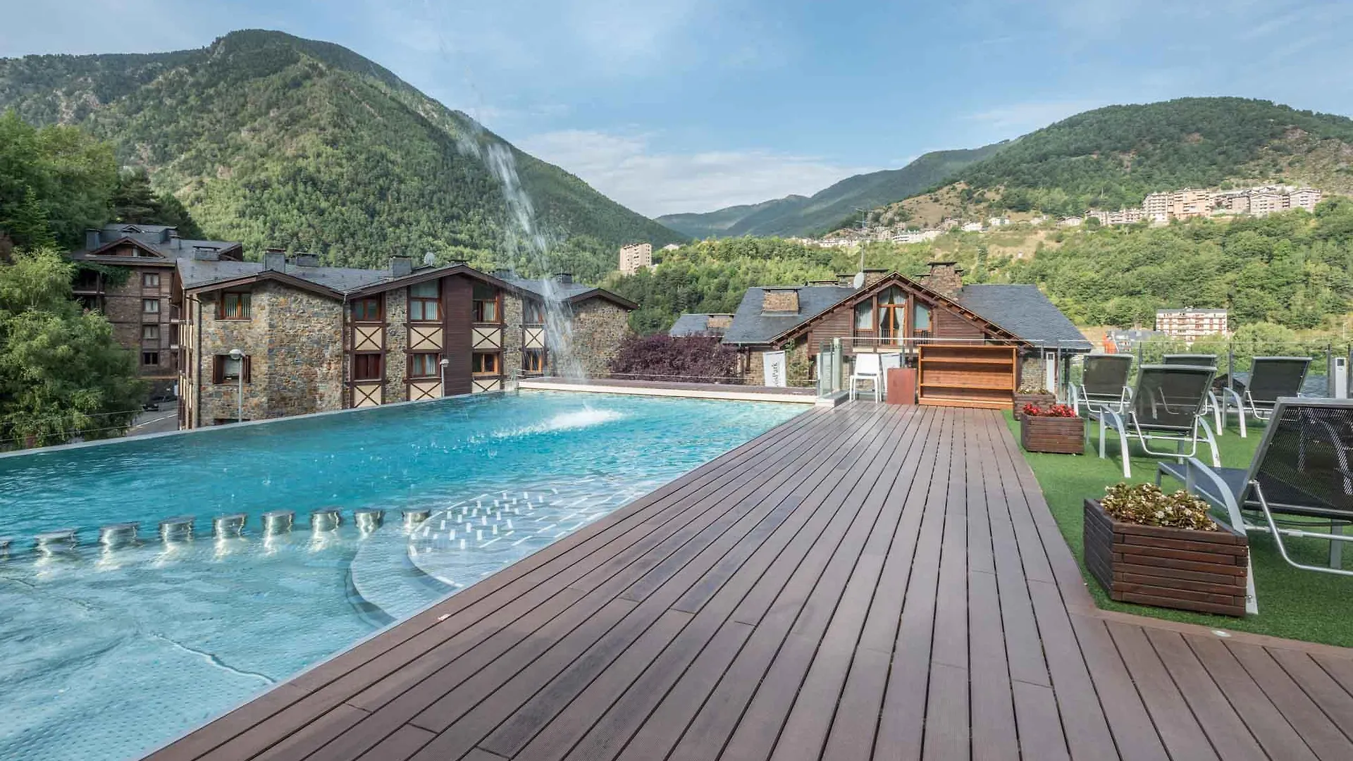 Aparthotel Anyospark Mountain & Wellness Resort La Massana 4*,  Andorra