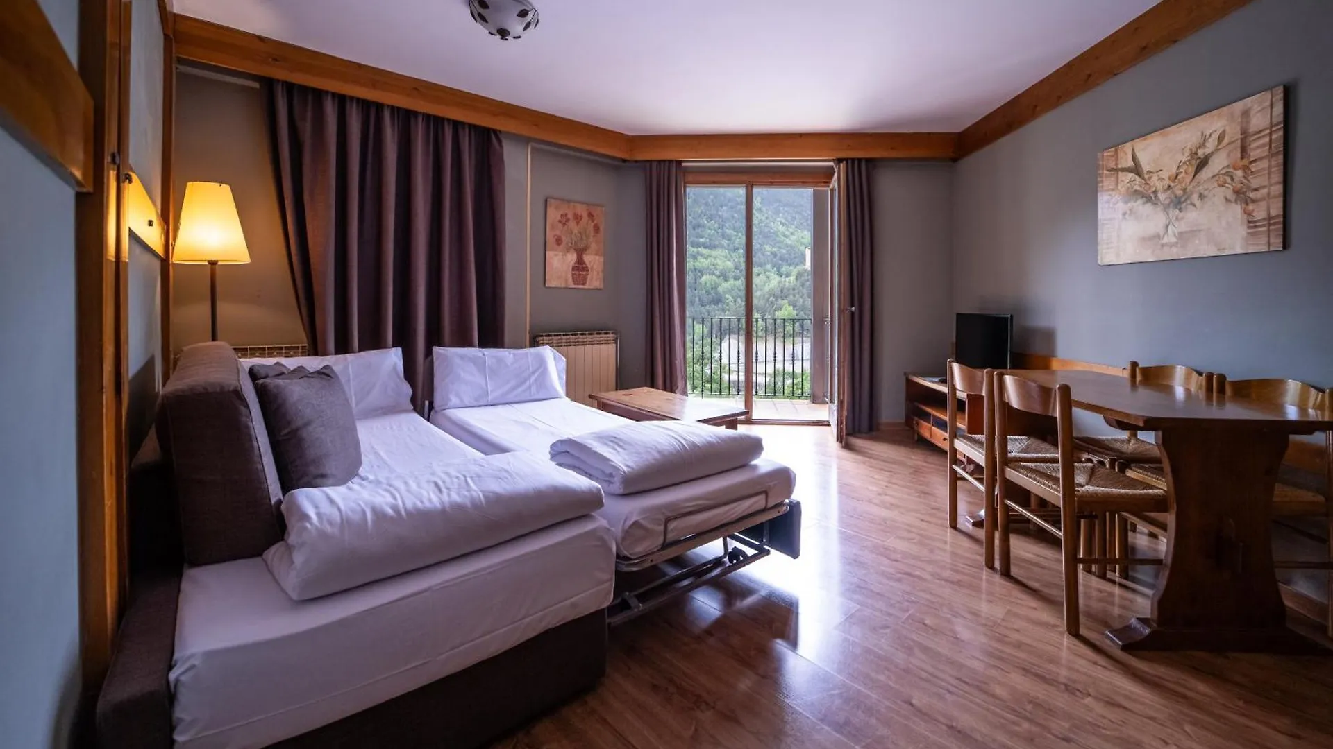 Aparthotel Anyospark Mountain & Wellness Resort La Massana 4*,