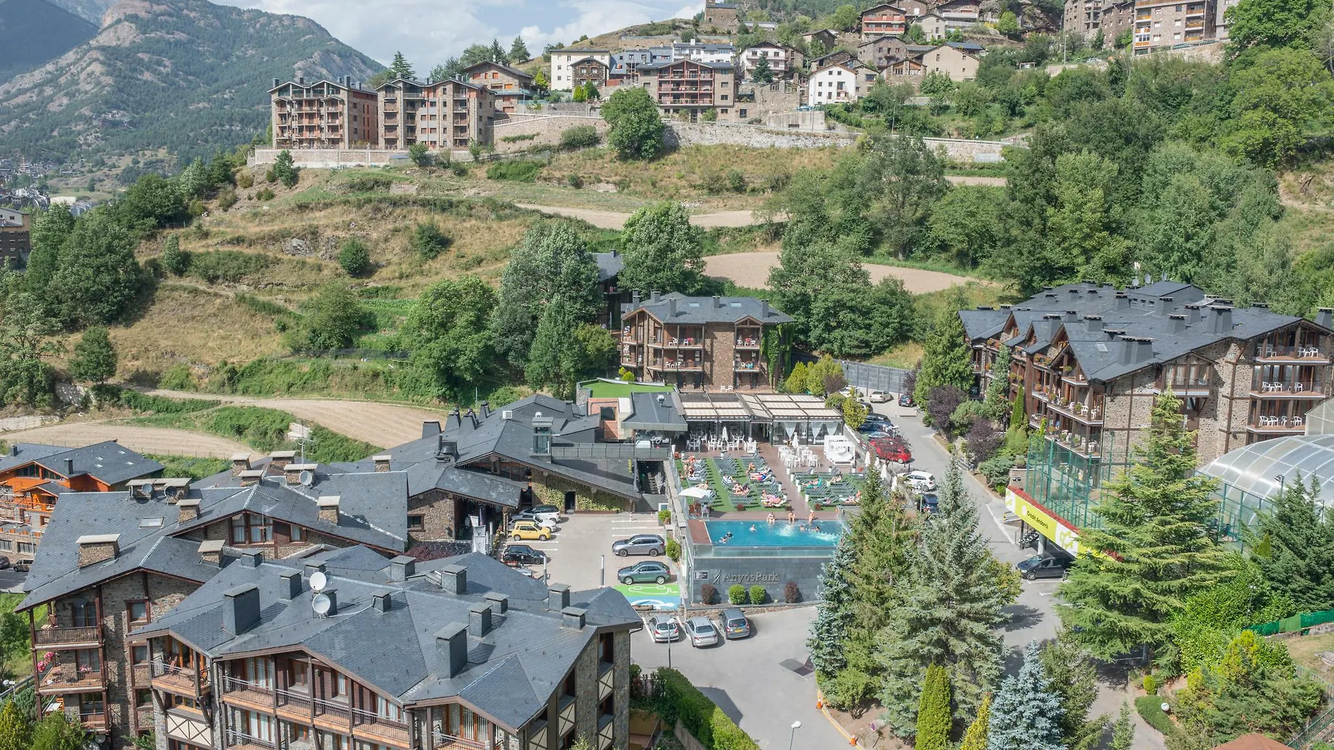 Aparthotel Anyospark Mountain & Wellness Resort La Massana 4*,