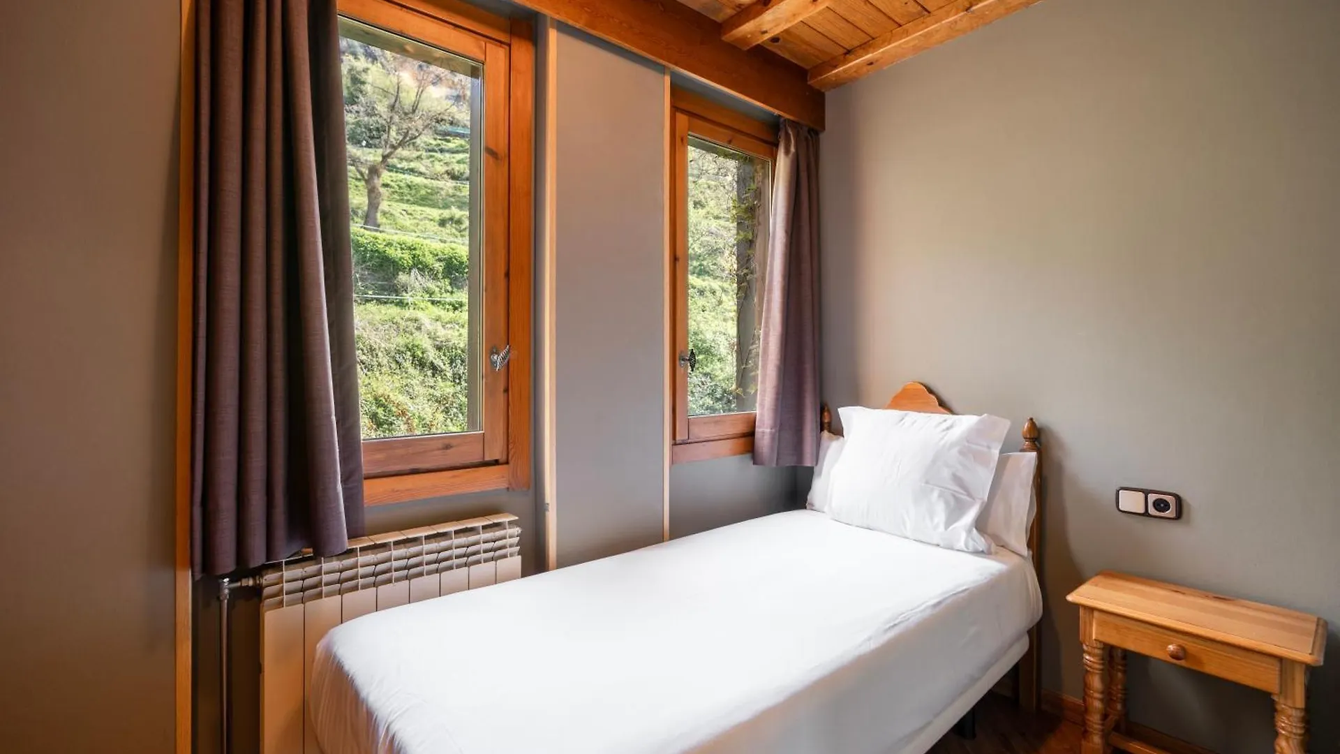 Aparthotel Anyospark Mountain & Wellness Resort La Massana 4*,